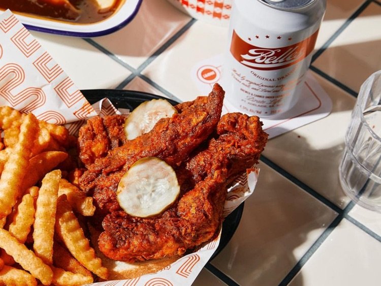 eatclub belles hot chicken review